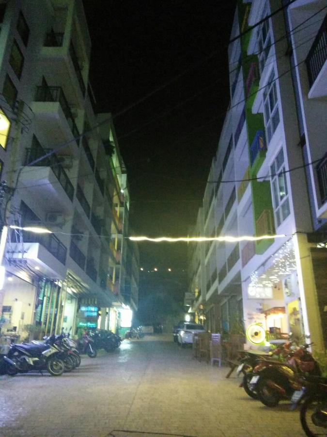 White Sky Boutique Otel Patong Dış mekan fotoğraf