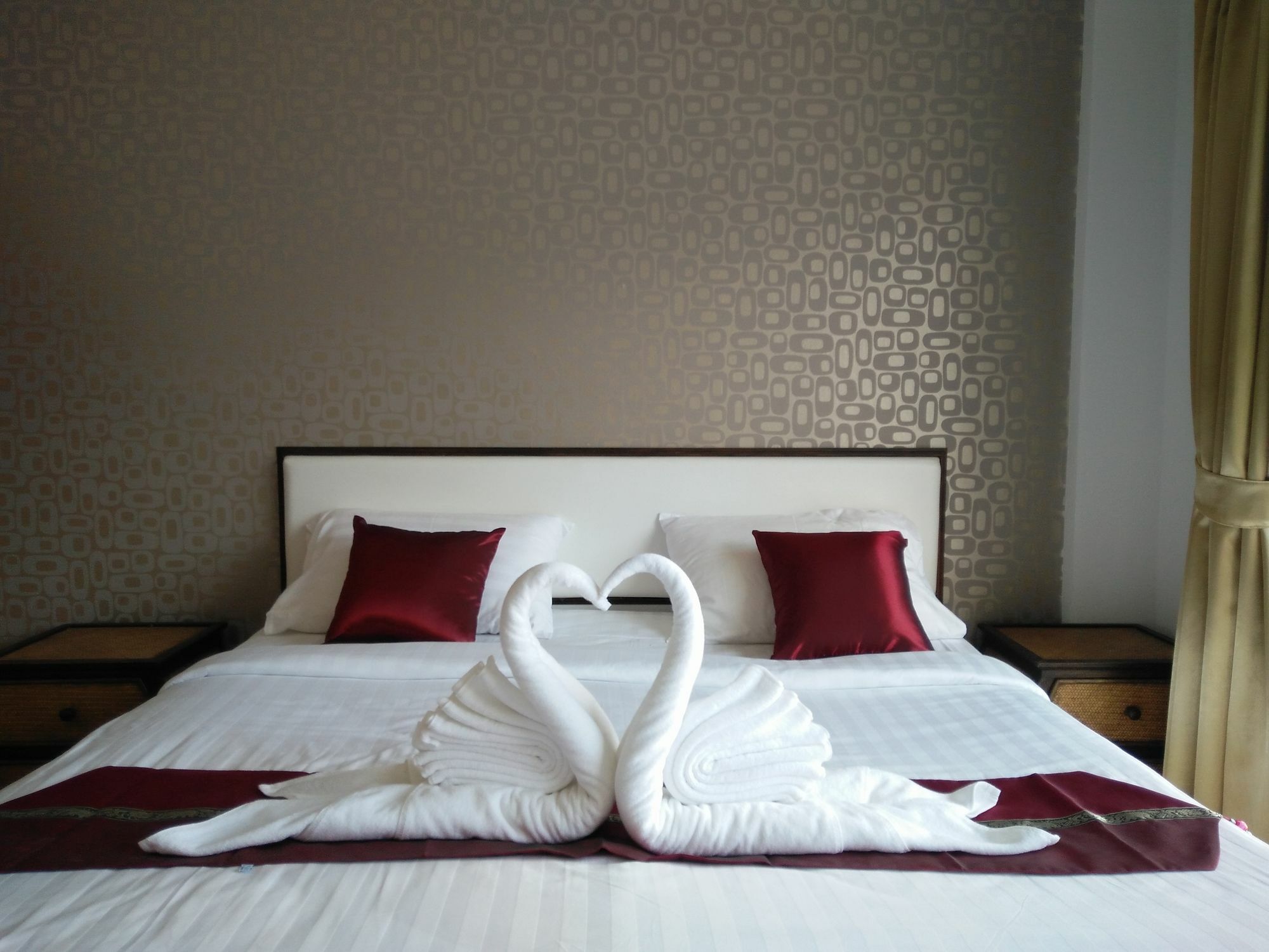 White Sky Boutique Otel Patong Dış mekan fotoğraf
